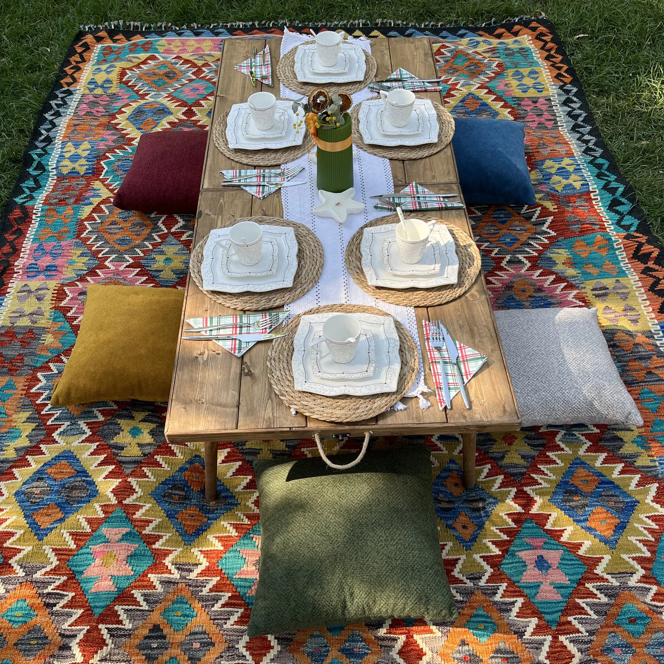 Event Table Collection | Round Leg