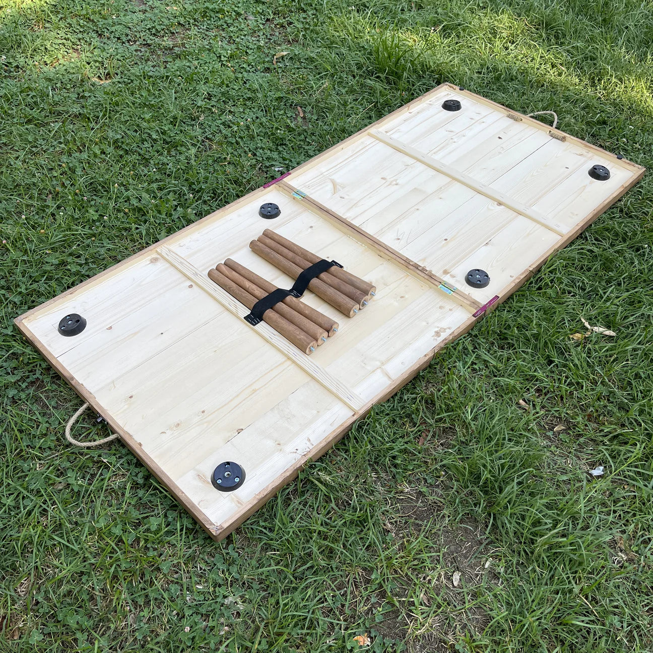 Event Table Collection | Round Leg
