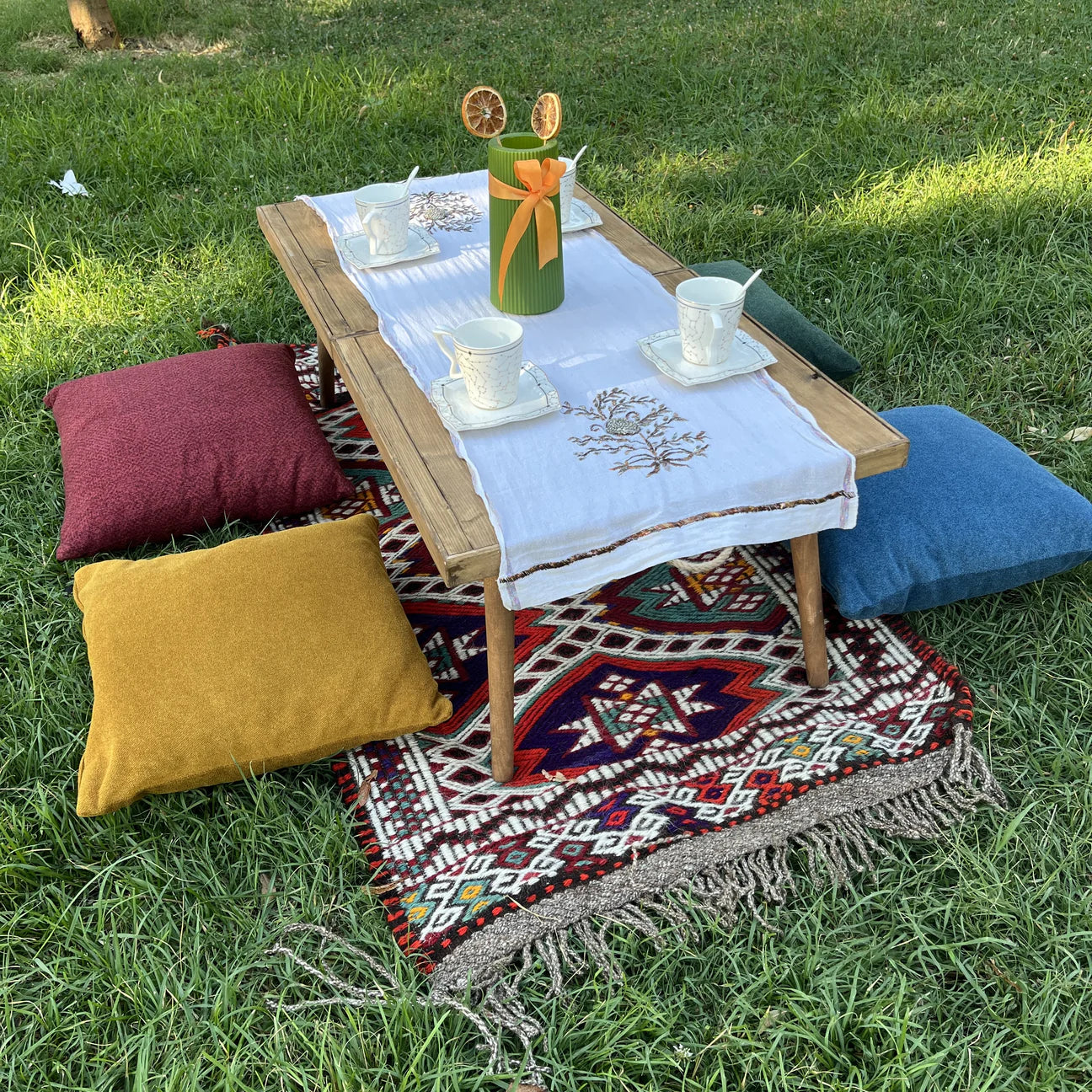 Roam Table Collection | Round Legs