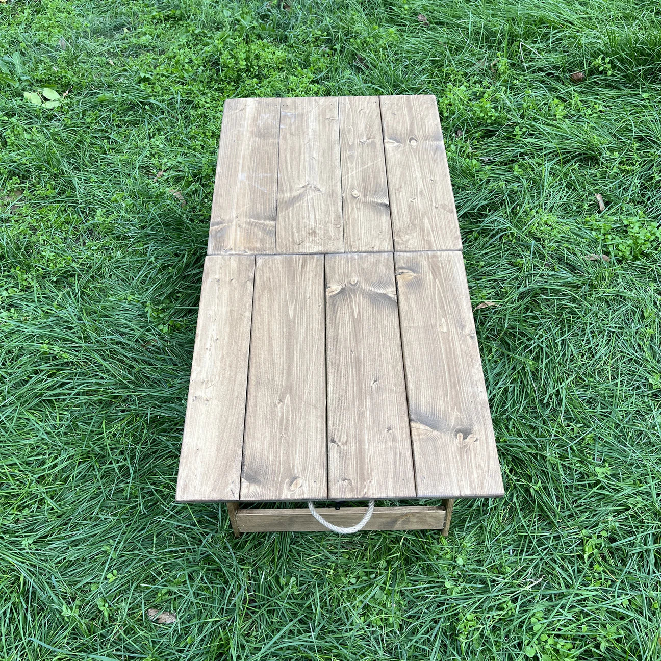 Roam Table Collection | Built-in Legs