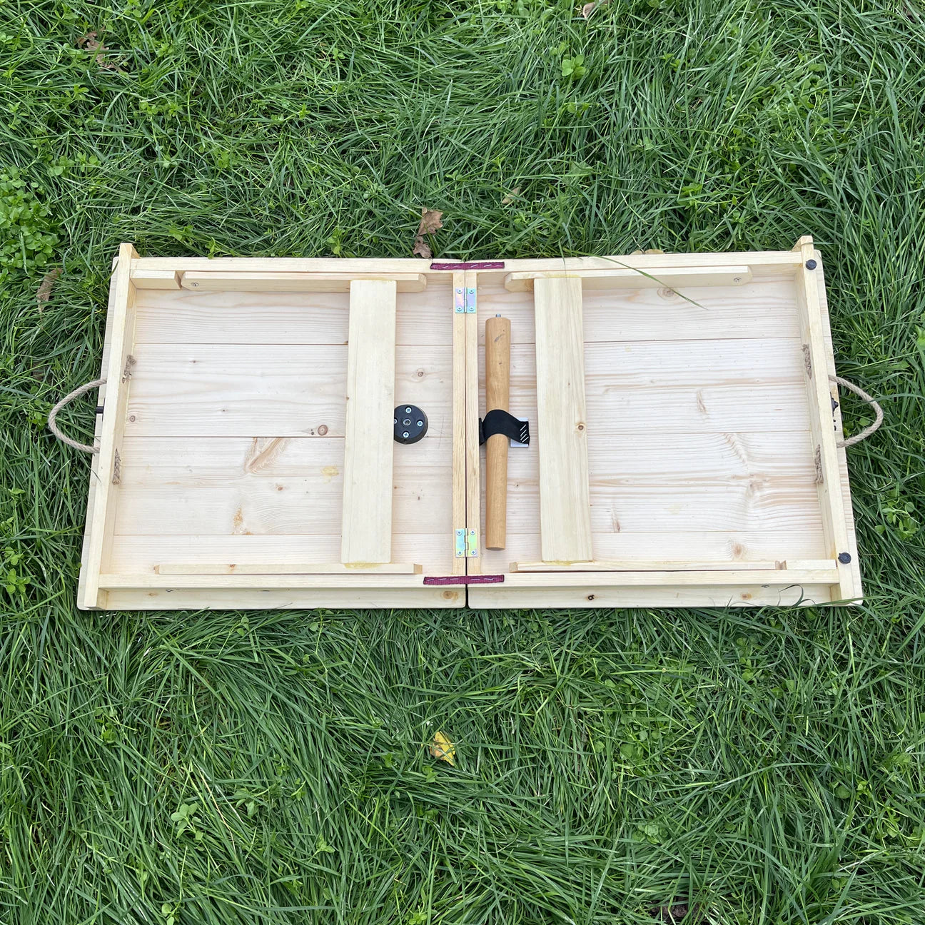 Roam Table Collection | Built-in Legs